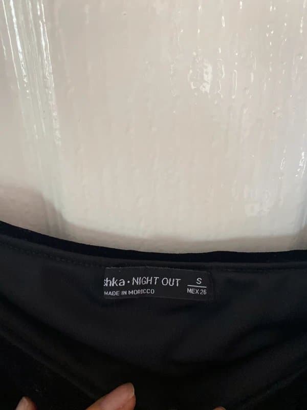 Bershka Velvet diamonde top