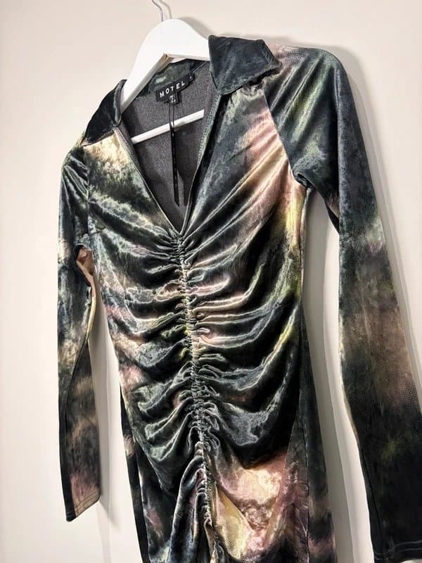 Motel Motel Velvet Ruched Mini Dress UK S Green Black Metallic Tie Dye Bodycon Party NWT