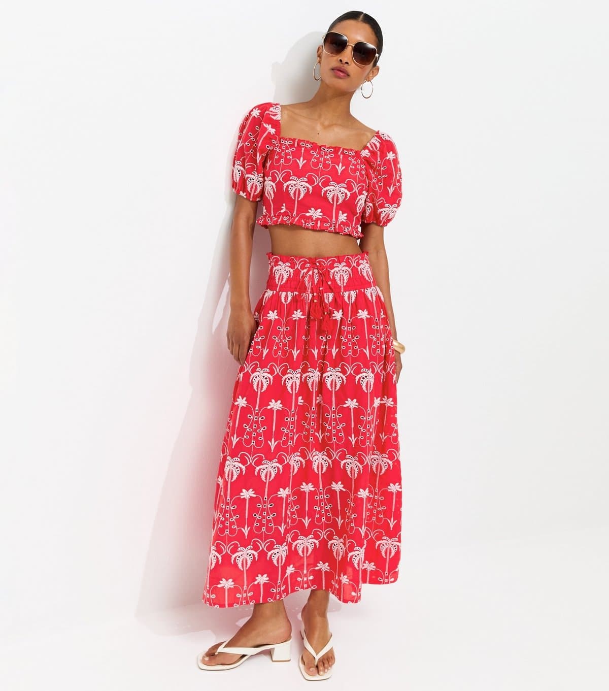 New Look Women's Red Cotton Broderie Palm Tree Scallop Edge Midi Skirt New Look