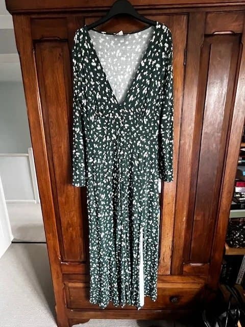 ASOS ASOS green floral maxi dress size 16 slit leg long sleeve