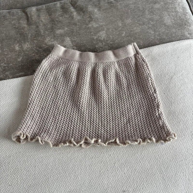 PrettyLittleThing Pretty little thing crochet skirt size xs