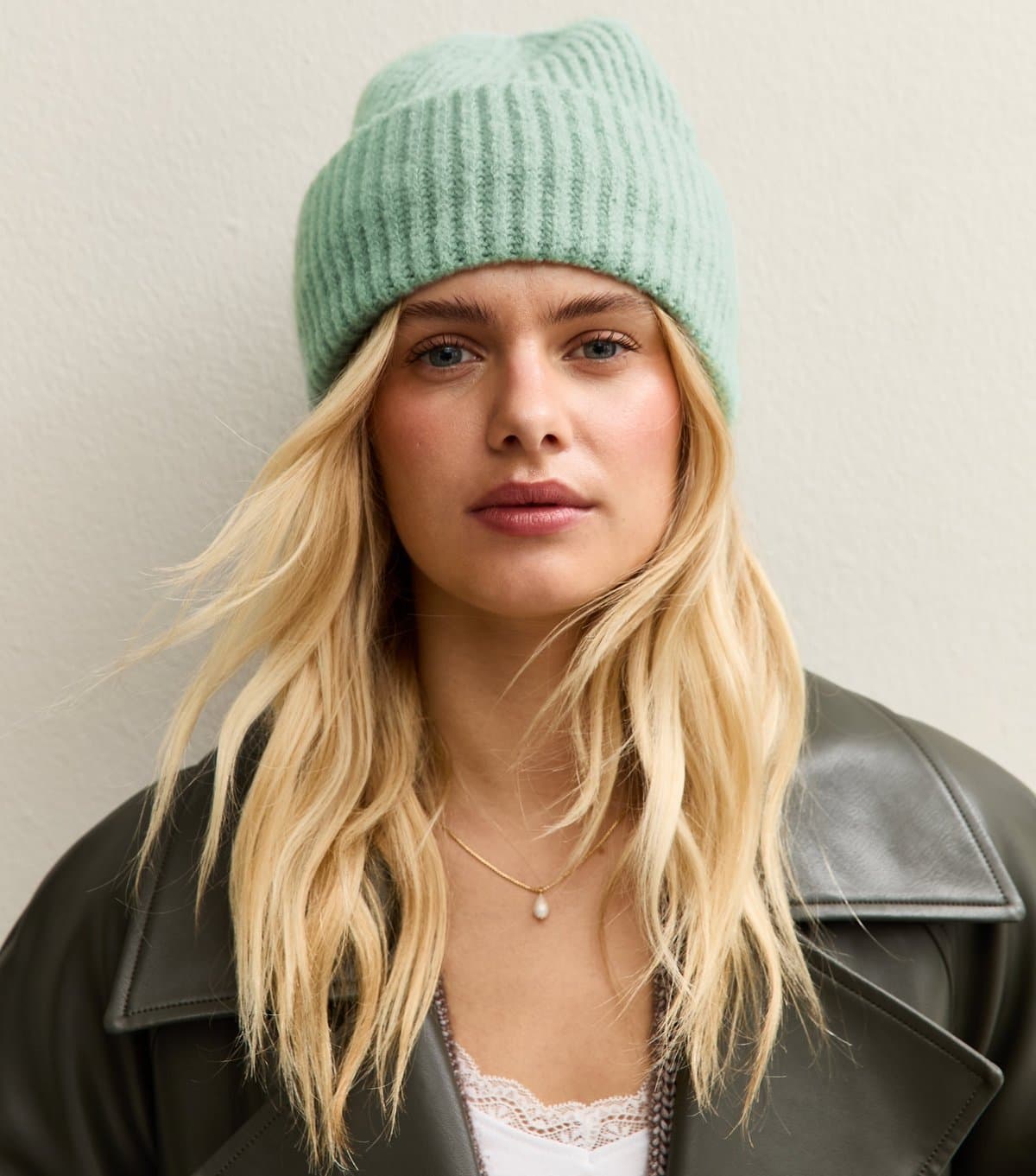 New Look New Look Mint Green Chunky Ribbed Knit Beanie