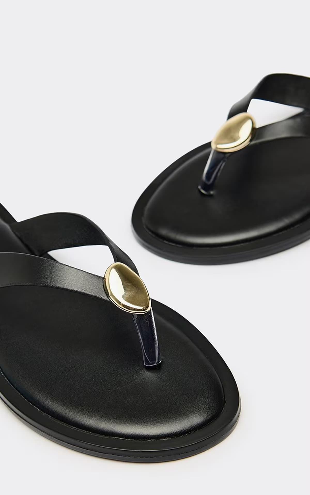 EGO Marda Thong Strap Trim Detail Flat Slider Sandal In Black Faux Leather, Women's Size UK 3