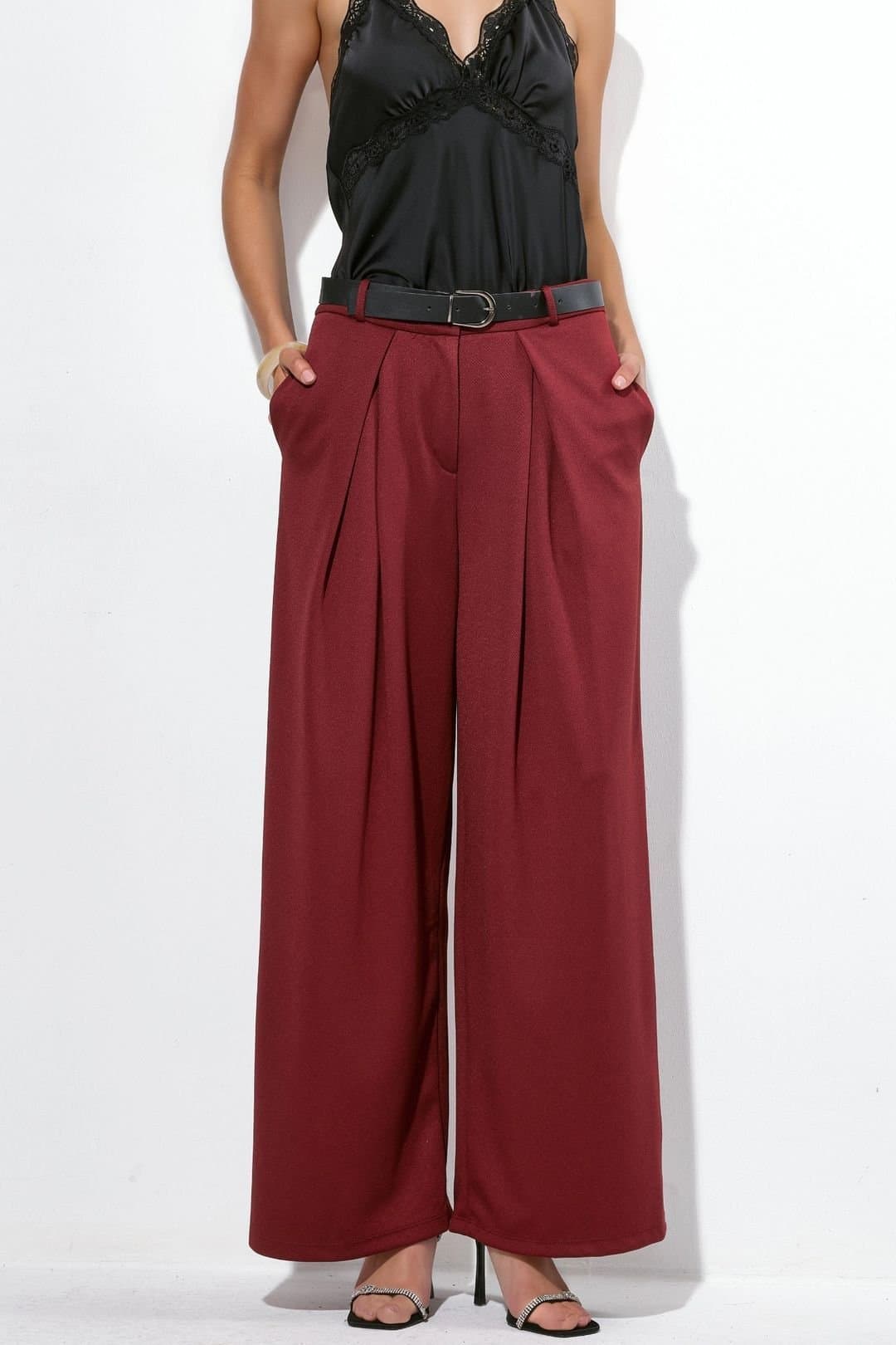 Busem Busem Women's High-Waist Wide-Leg Crepe Trousers With Belt in Burgundy