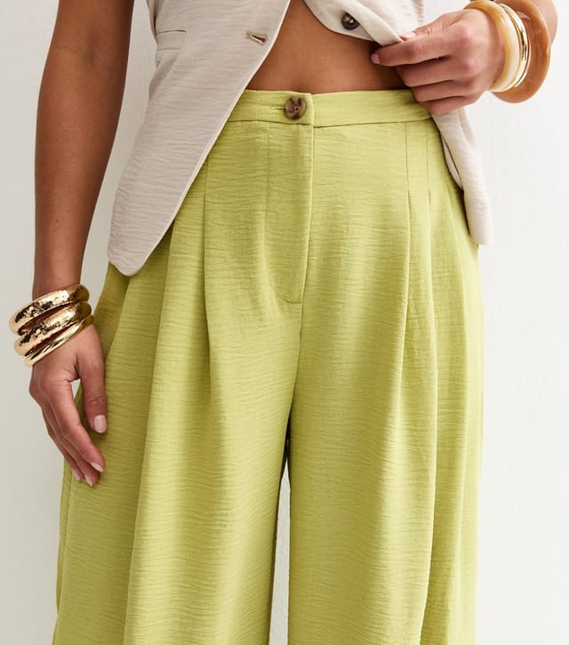 New Look Women's Petite Light Green Pleated Wide Leg Trousers New Look - 2