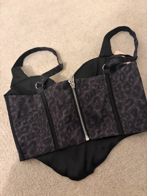Oh Polly Size 4 oh polly corset