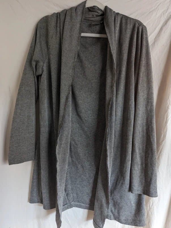ASOS Great condition Asos stripe grey white cardigan deadstock