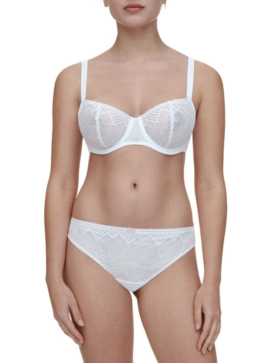Chantelle Chantelle Women's Origins Half Cup Bra in White - 4