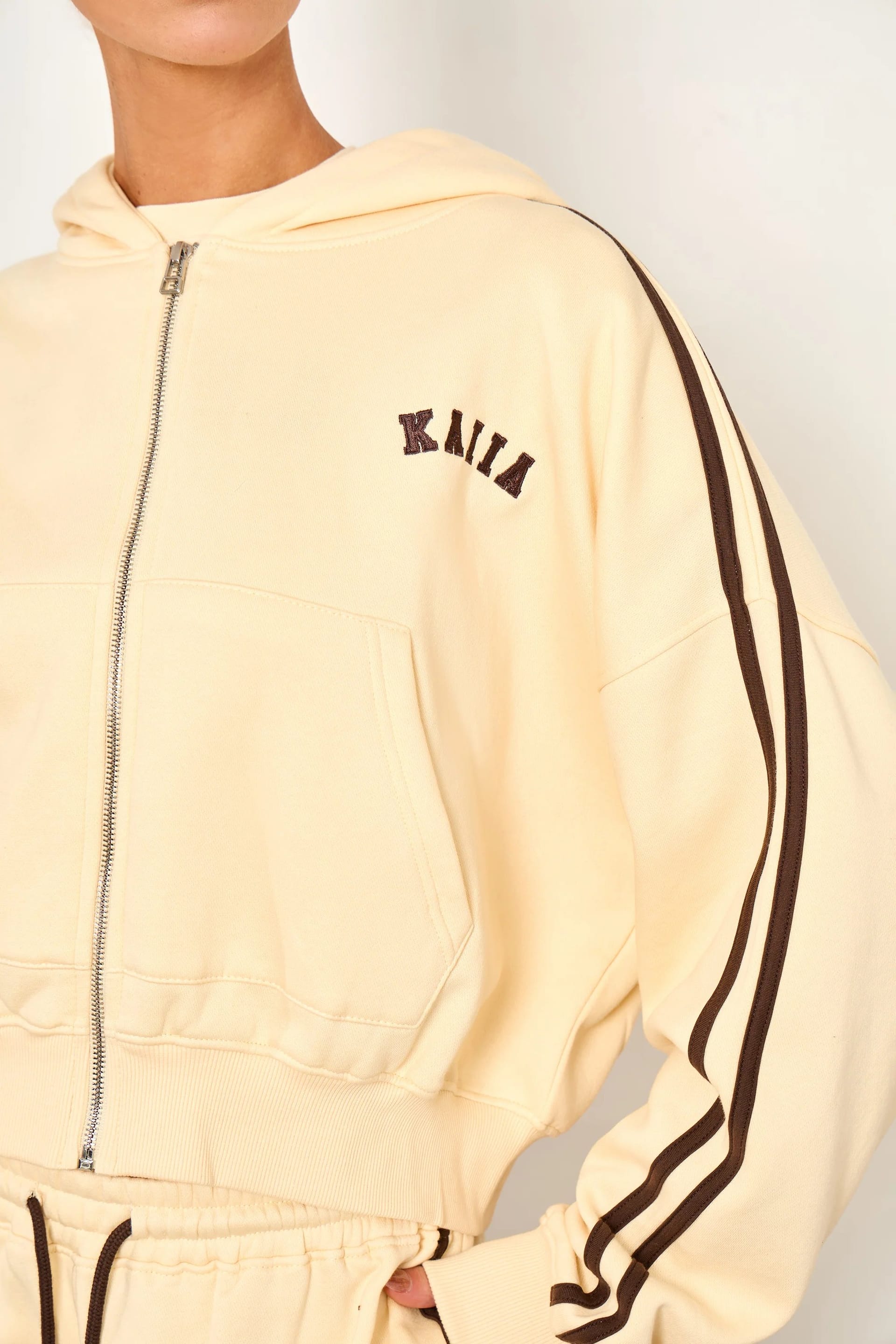 Kaiia Kaiia Sport Side Stripe Oversized Zip Through Hoodie Butter Yellow & Brown - 4