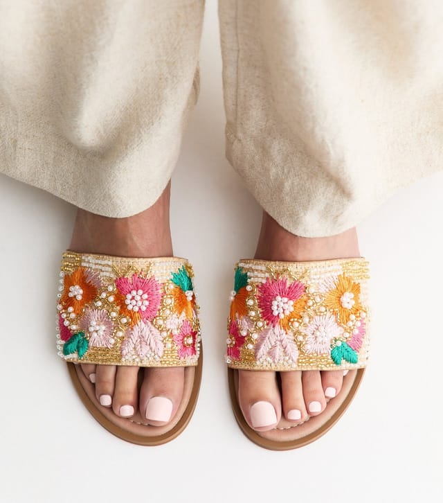 New Look Women's Multicolour Faux Leather Floral Embellished Strap Sandals Vegan New Look - 2