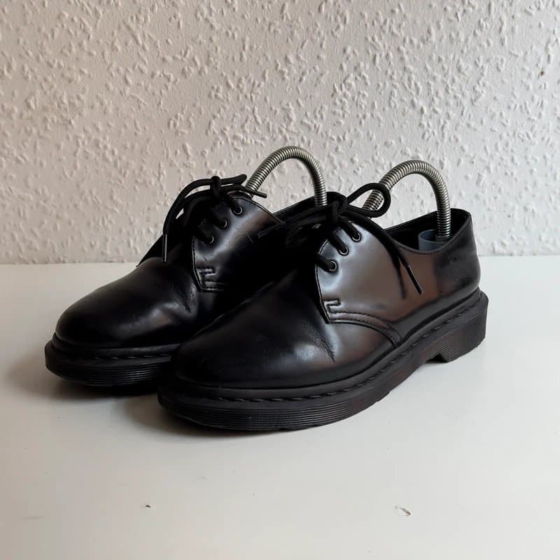 Dr. Martens Womens Dr Martens Mono Smooth Leather Oxford Shoes - size 5uk (RRP£140.00)