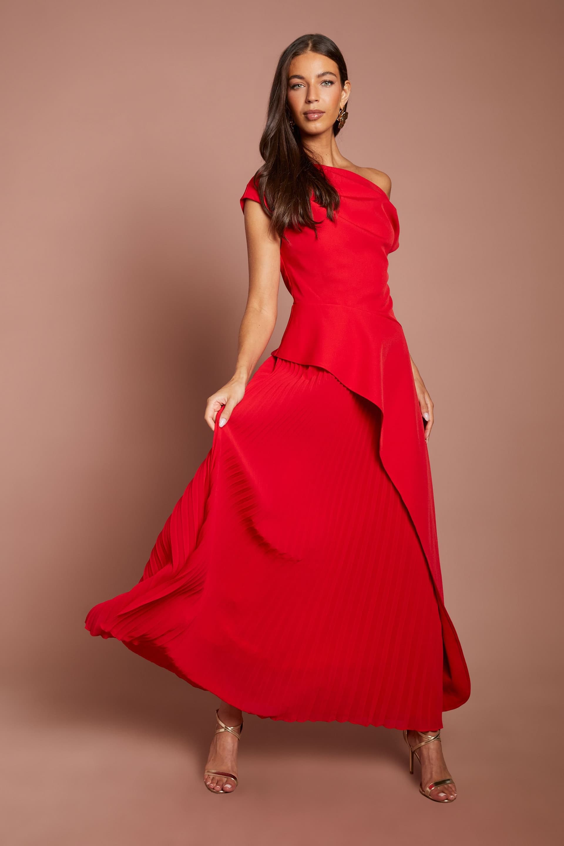 Coast Coast Women's Off The Shoulder Waterfall Detail Pleated Skirt Maxi Dress in Red