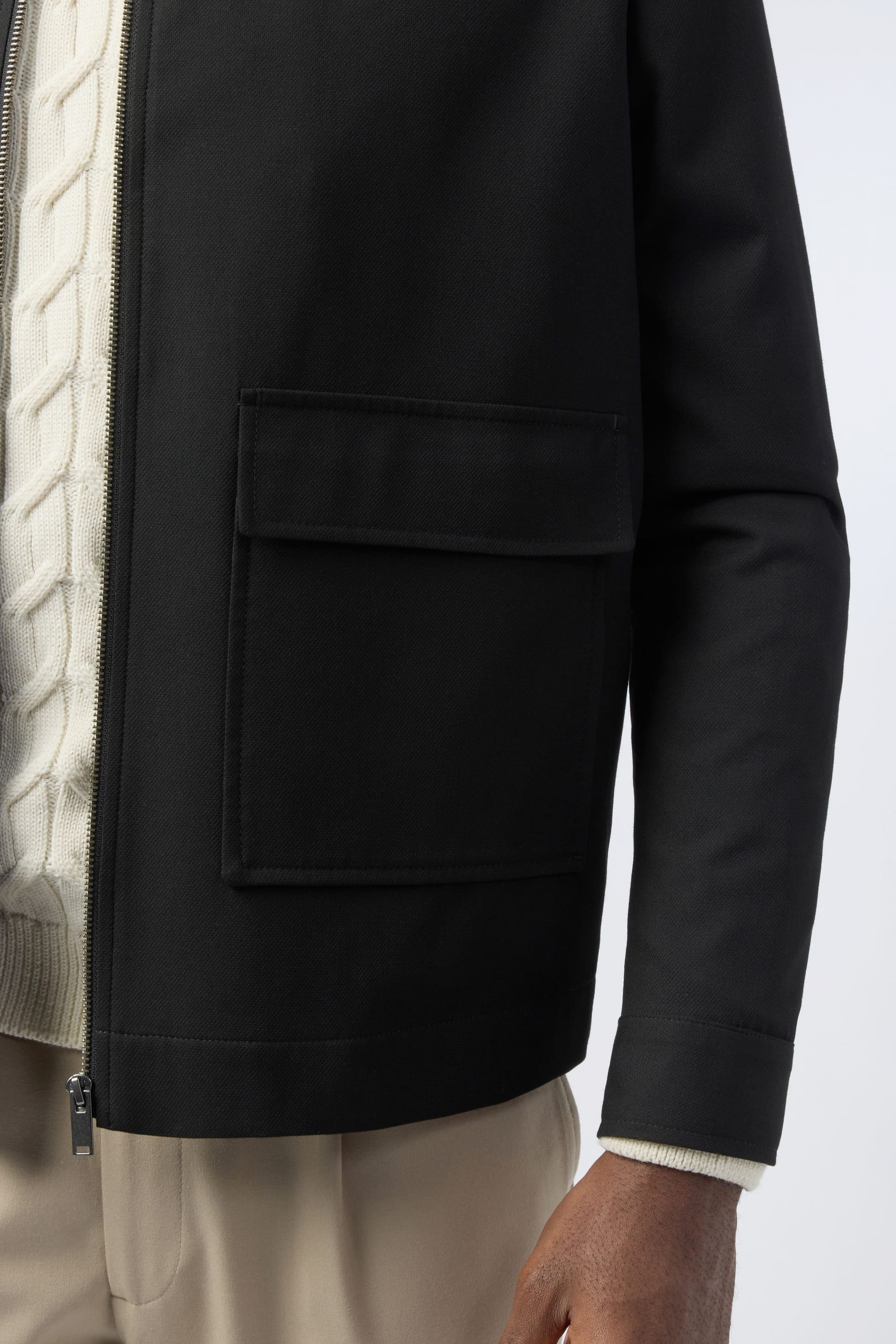 Melka Melka Men's Zipped Jacket in Black - 4