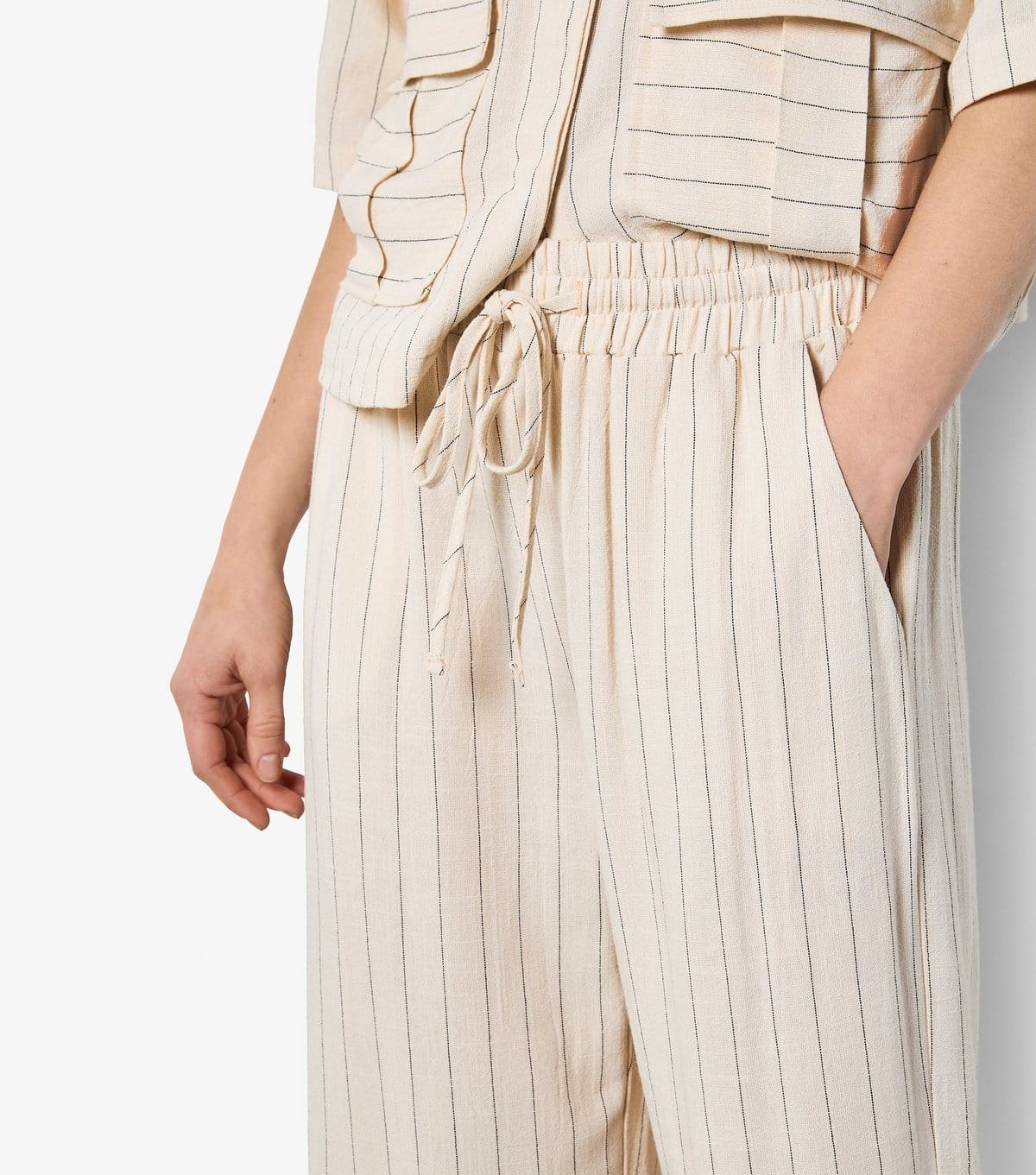 Apricot Women's Stone Pinstripe Wide Leg Trousers Apricot New Look - 4