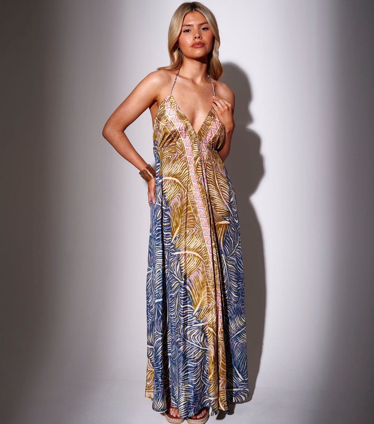 South Beach Women's Brown Leaf Print Halterneck Maxi Dress South Beach New Look - 4