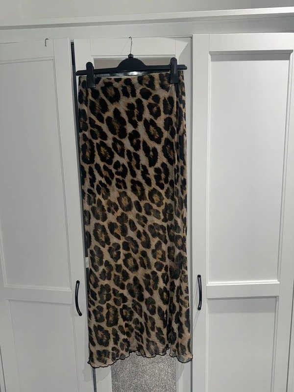 New Look New Look chiffon skirt