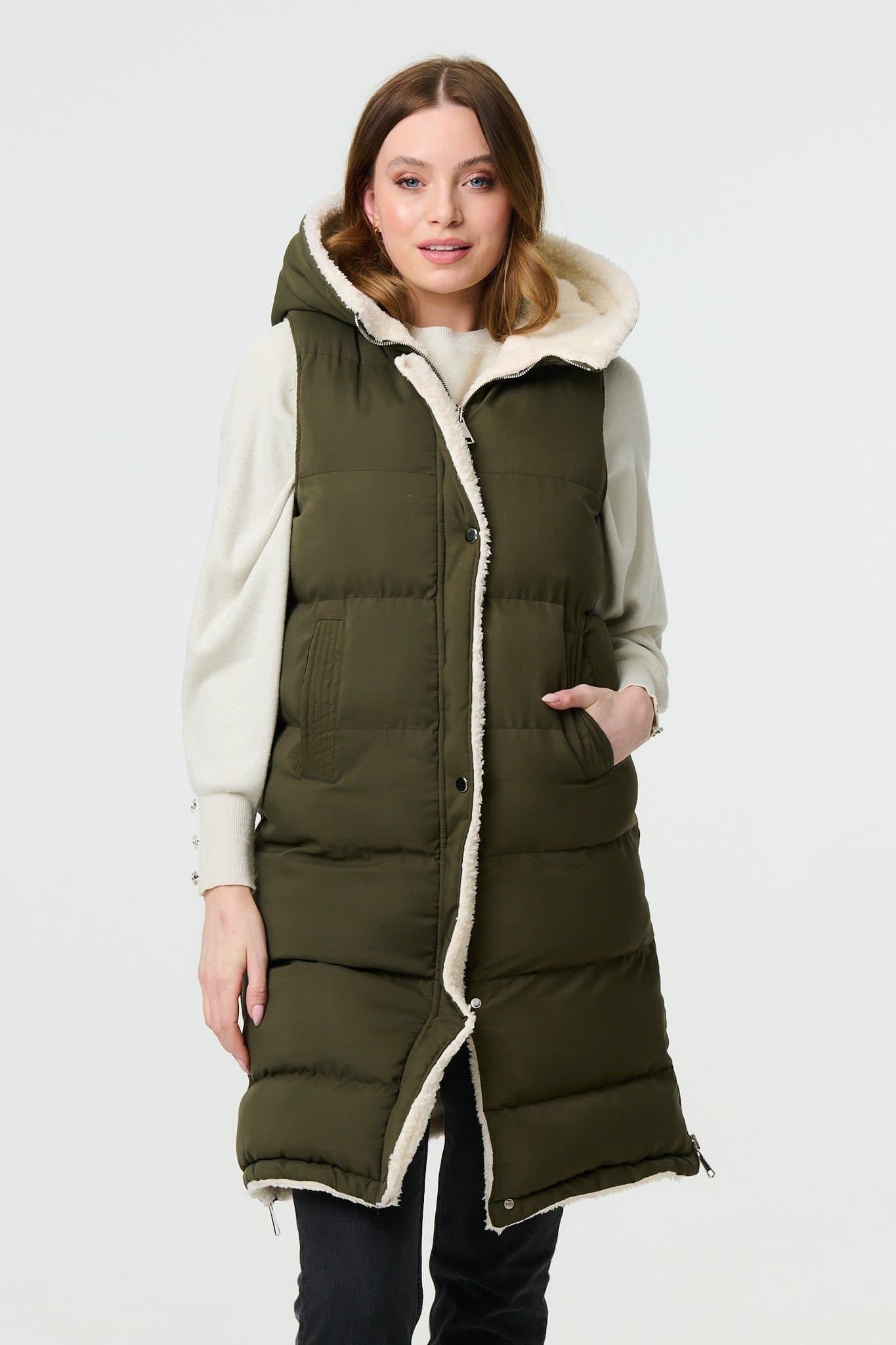 Izabel London Izabel London Women's Reversible Faux Fur Padded Hooded Gilet in Green