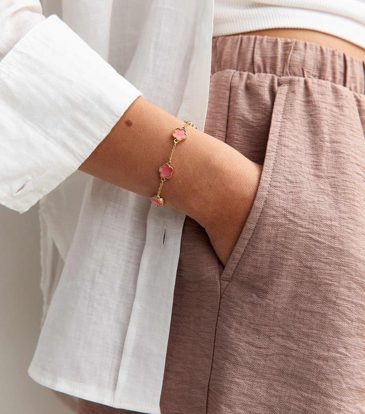 New Look New Look Gold Tone Pink Flower Bracelet