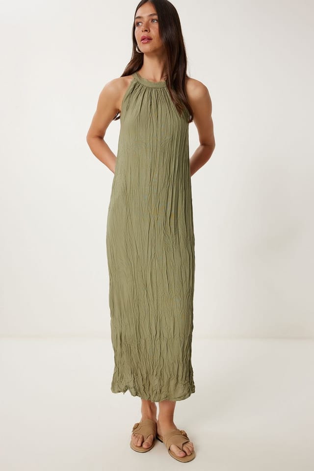 Happiness Istanbul Happiness Istanbul Women's Textured Midi Dress with Halter Collar in Khaki - 2
