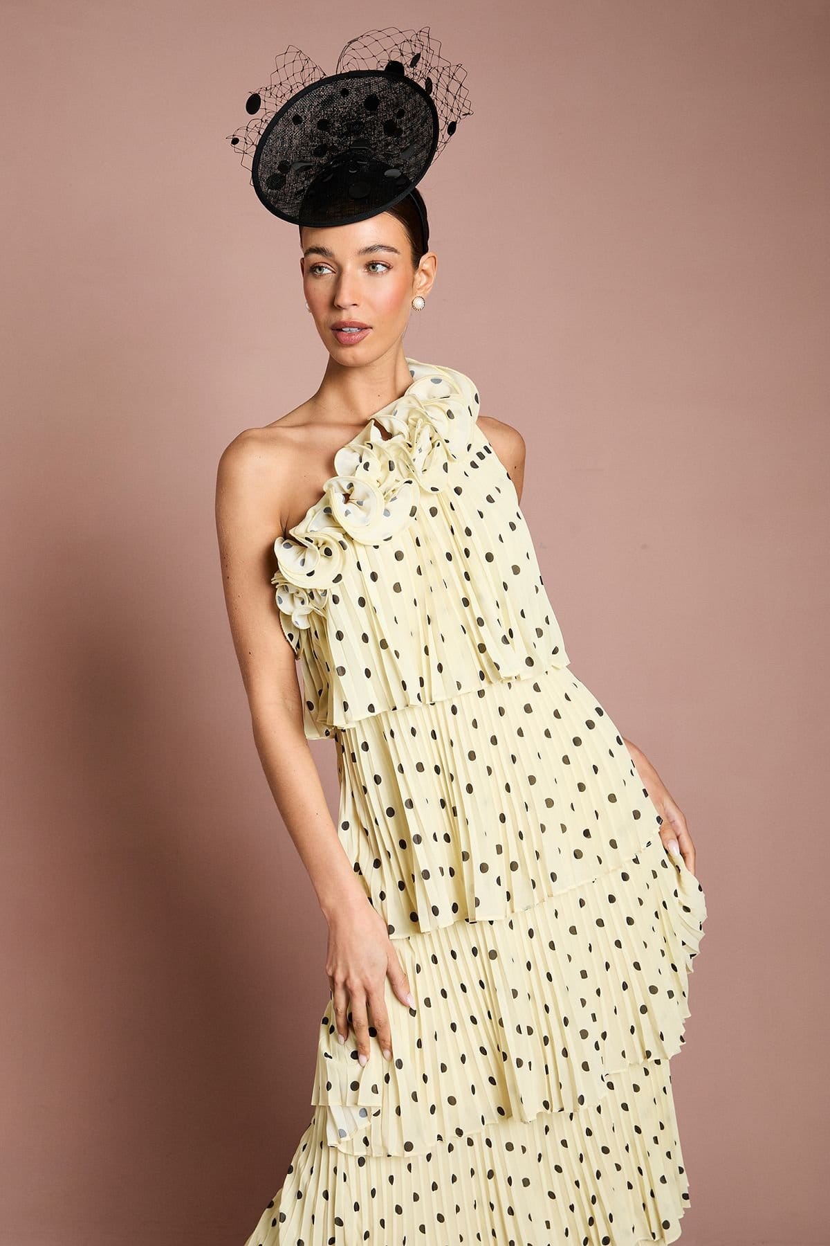 Coast Coast Women's Lisa Tan 3D Floral Spot Print Tiered Maxi Dress in Butter - 4