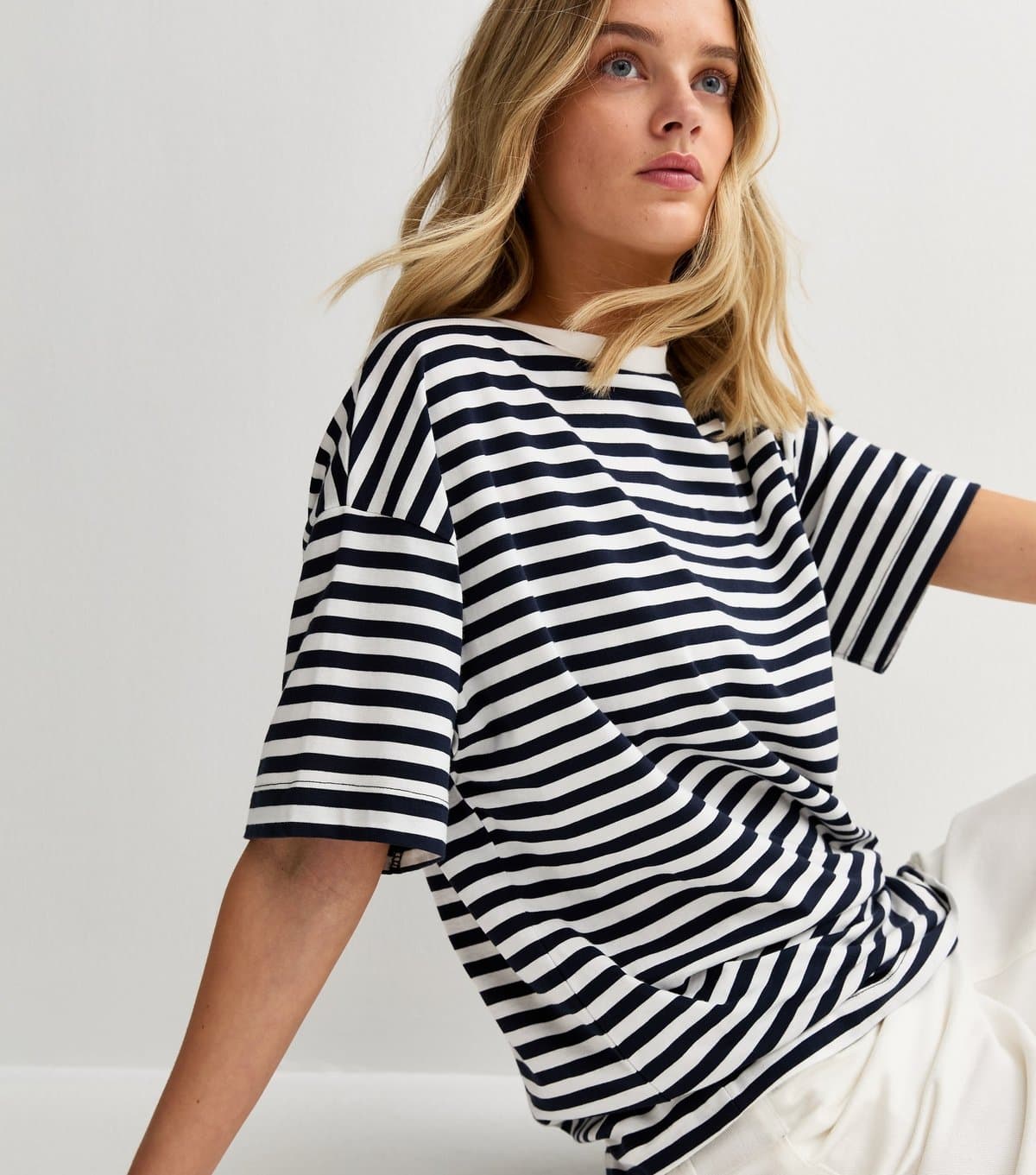 New Look Women's Blue Striped Oversized T-Shirt New Look