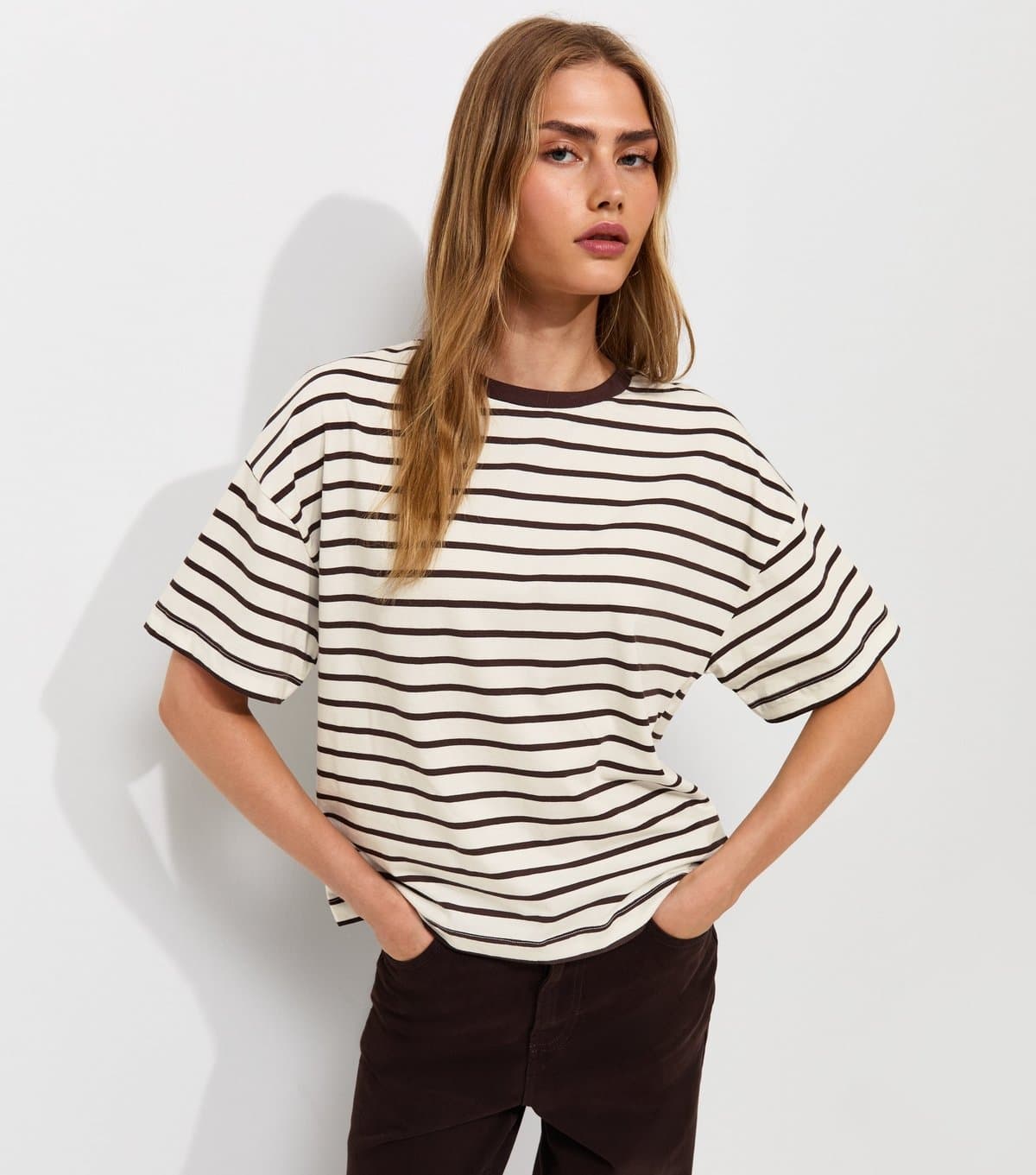 New Look Women's Brown Cotton Striped Oversized Boxy Fit T-Shirt New Look