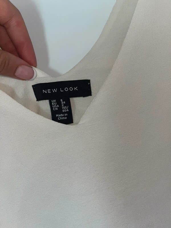 New Look White/blue patterned top