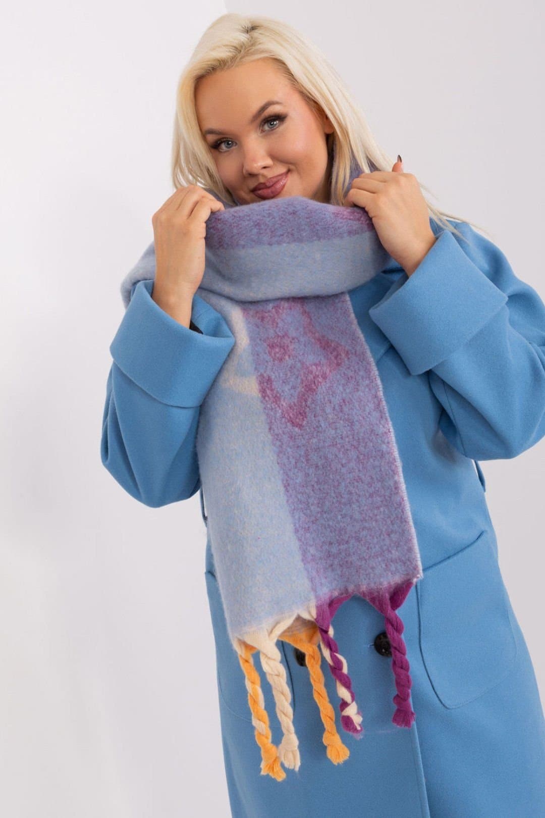 Love Lace Love Lace Women's Tassel Striped Pattern Long Polyester Scarf for Autumn Winter in Blue
