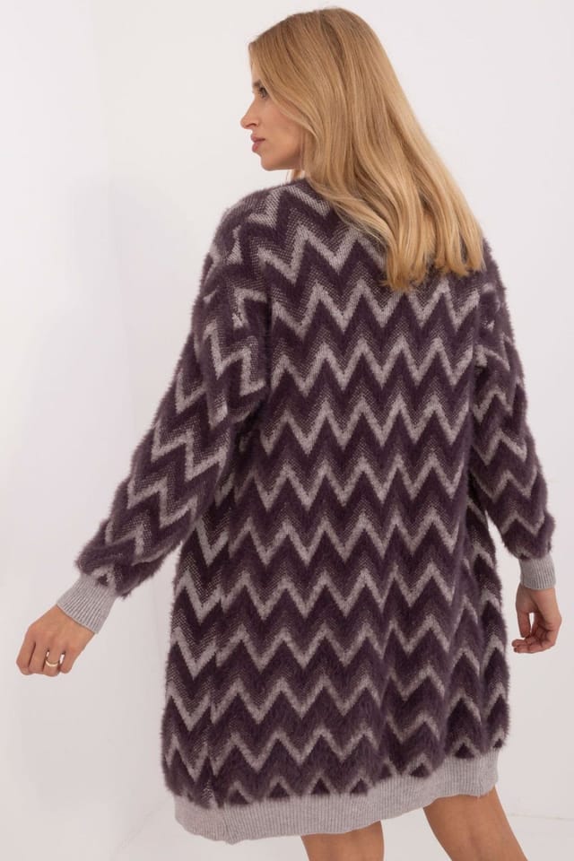 Love Lace Love Lace Women's Textured Knit Pocket Throwon Cardigan in Violet - 3