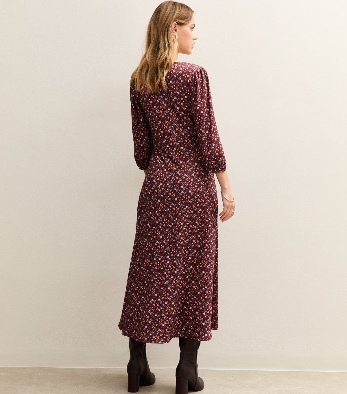 New Look Women's Red Floral Print Midi Tea Dress New Look - 4