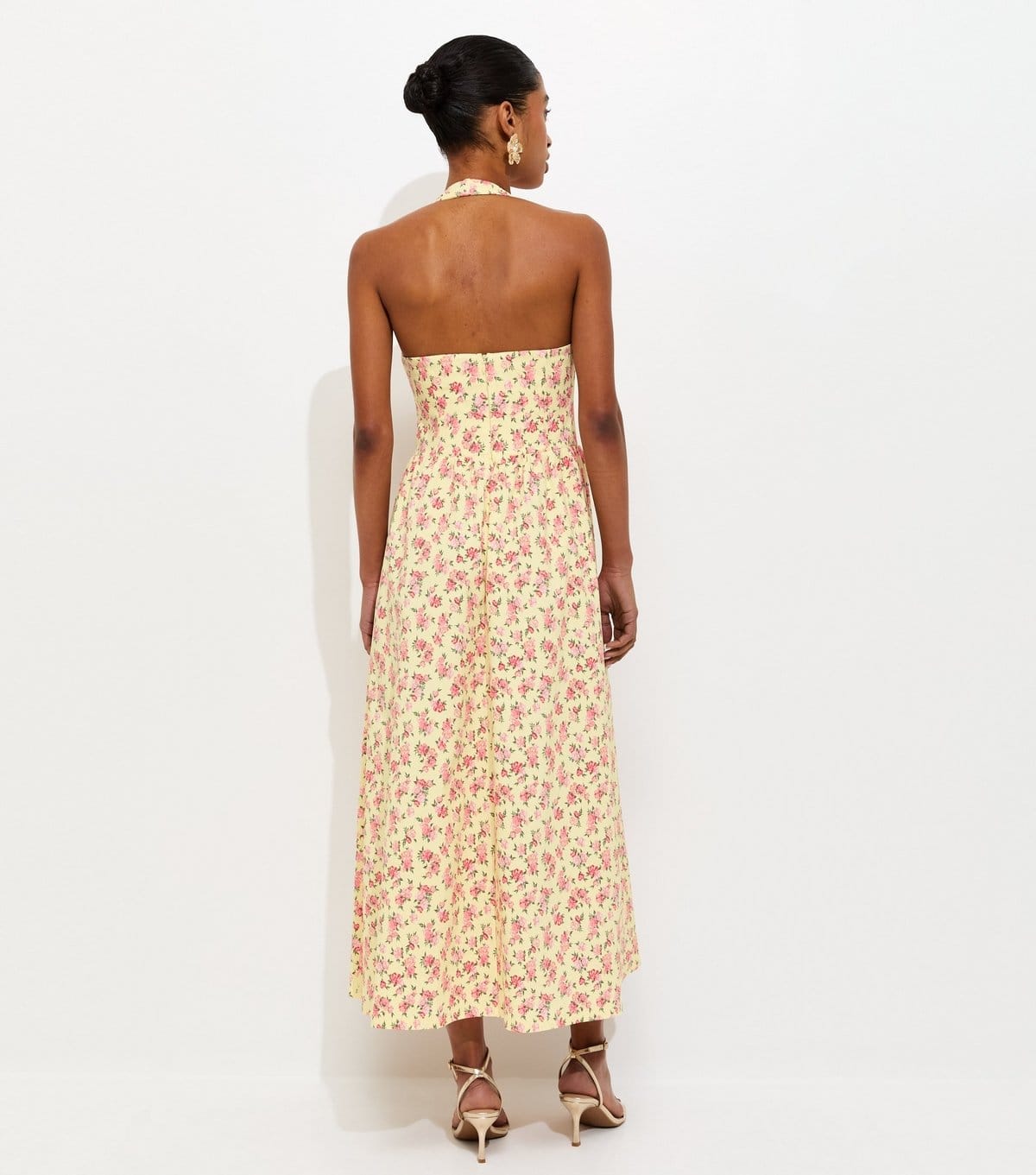 New Look Women's Yellow Floral Print Halter Neck Midi Dress New Look - 4