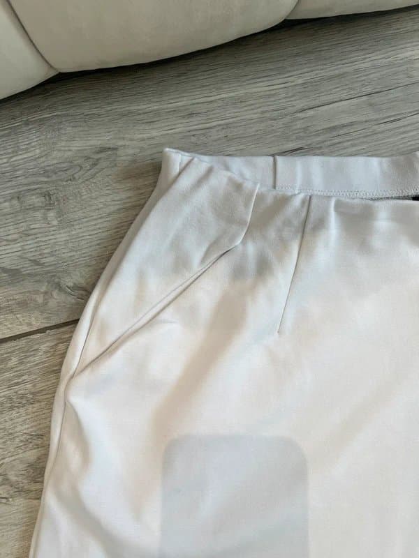 ASOS ASOS Design smart shorts in white size 18