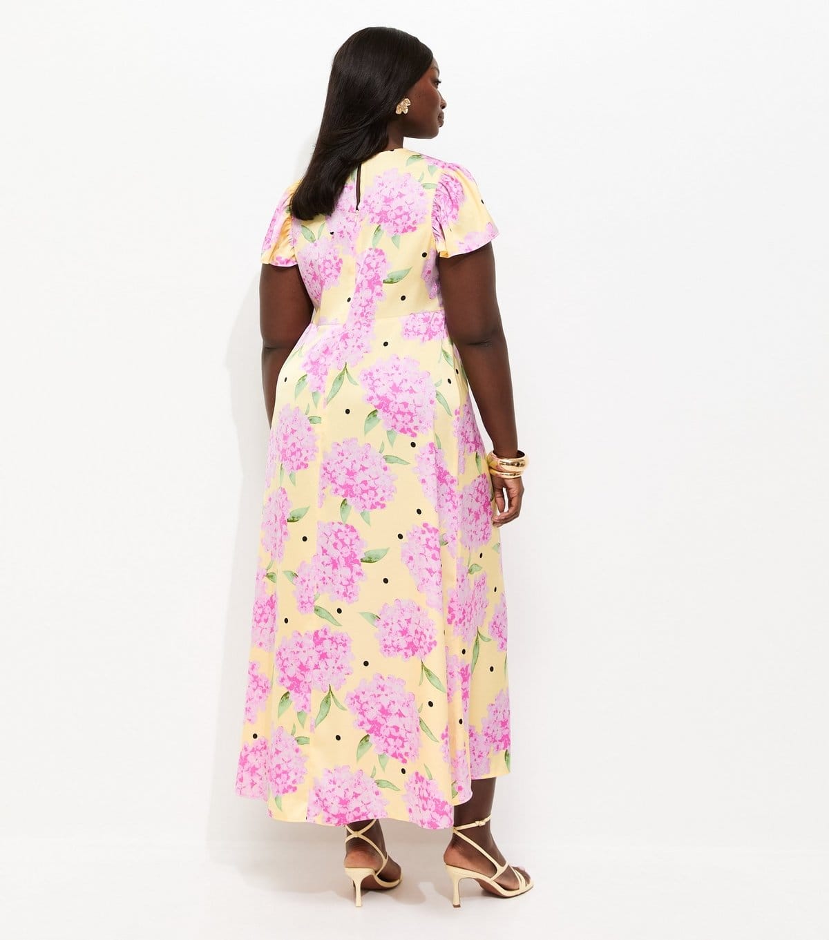 New Look Women's Plus Size Yellow Hydrangea Spot Print Flutter Sleeve Midi Dress Curves New Look - 4