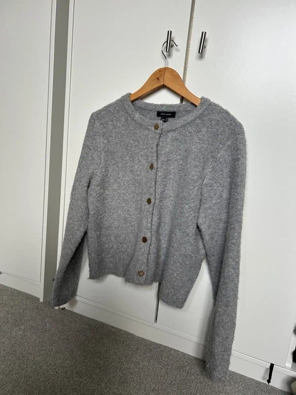 New Look Grey Knitted Wool Mix Gold Button Crew Neck Cardigan