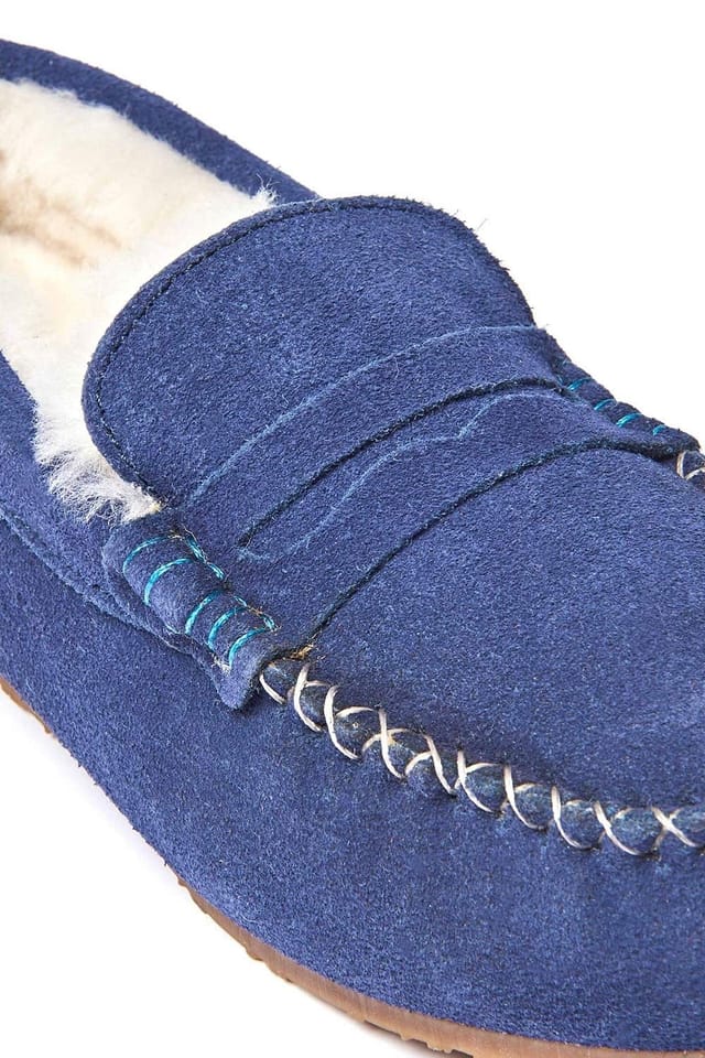 Moshulu Moshulu Women's 'Jocund' Suede Moccasin Slippers in Indigo - 3