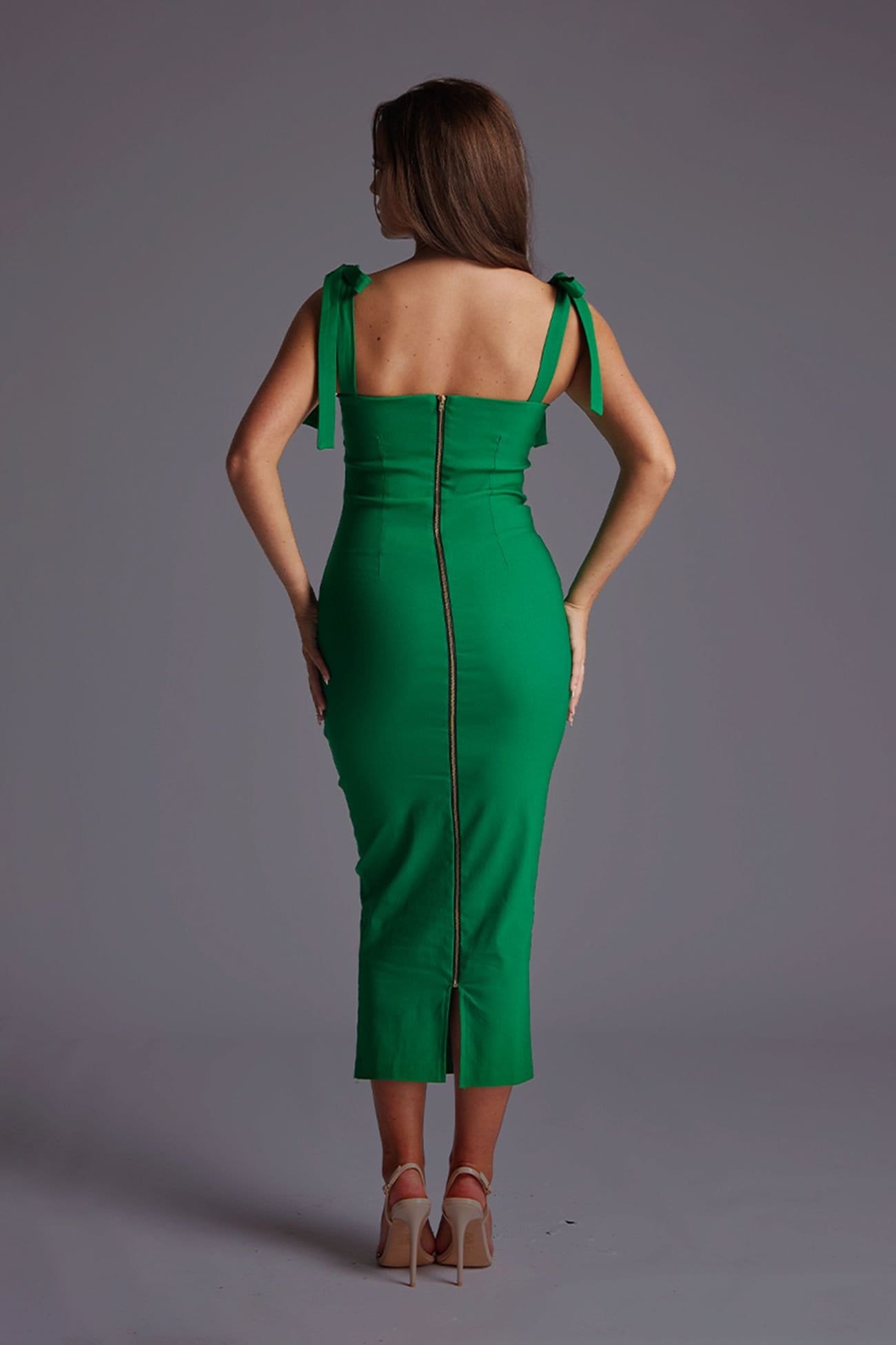 Vesper Vesper Women's Bow Strap Bodycon Midaxi Dress in Emerald - 4