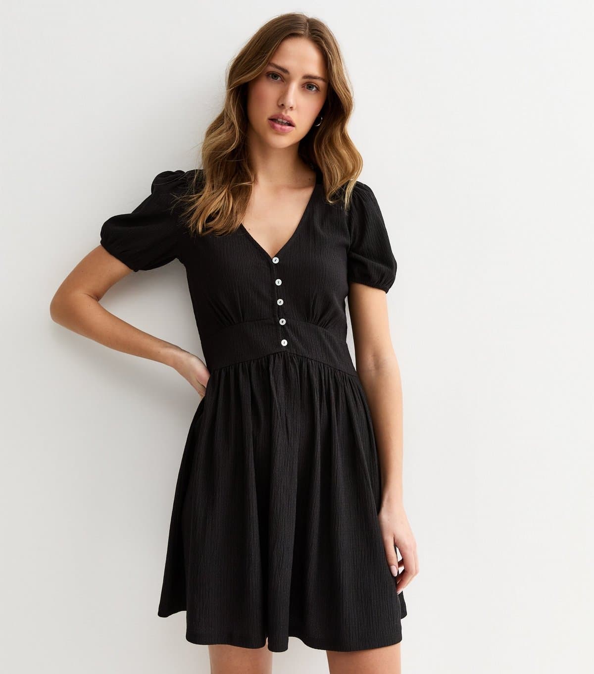 New Look Women's Black Button Through Crinkled Mini Dress New Look