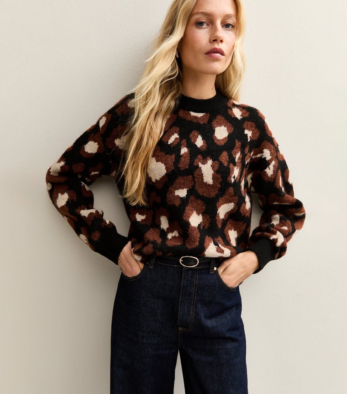 New Look Women's Brown Animal Patterned Crew Neck Jumper New Look