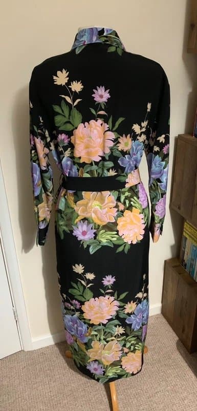 Zara ZARA black floral midi shirt dress - size M fits a 10