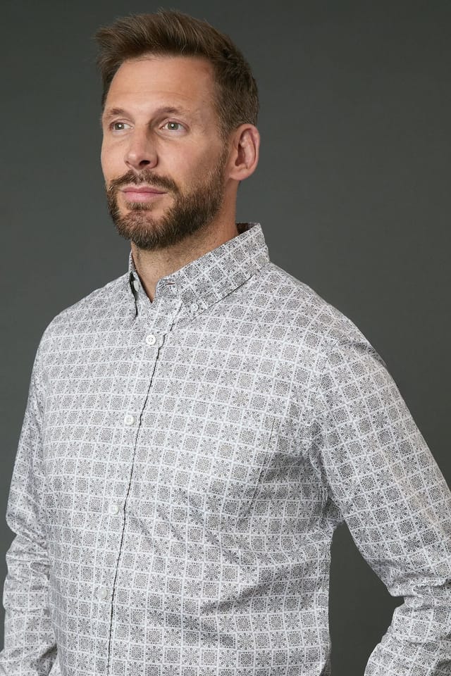 Maine Maine Men's White Tile Print Long Sleeve Shirt - 2