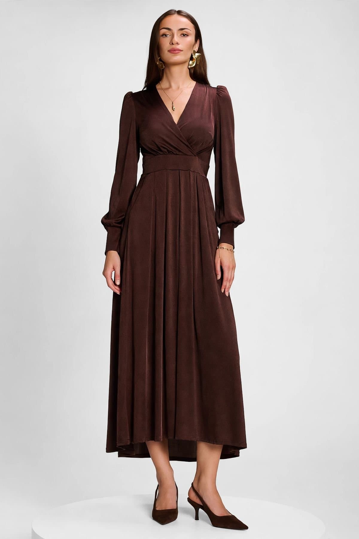 Jolie Moi Jolie Moi Women's Long Sleeve Slinky Jersey Maxi Dress in Brown