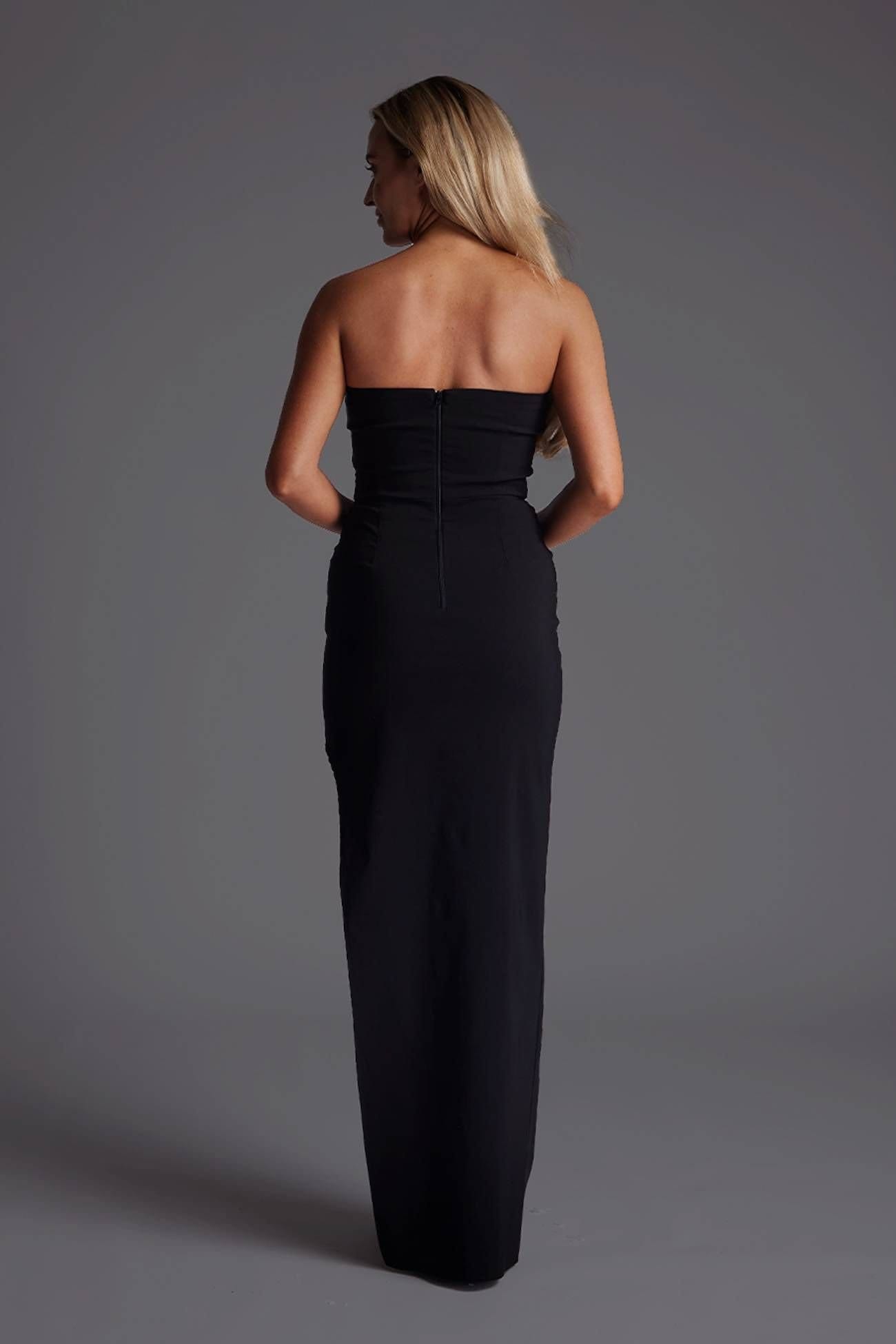 Vesper Vesper Women's Sweetheart Neckline Maxi Dress with Thigh Split in Black - 4