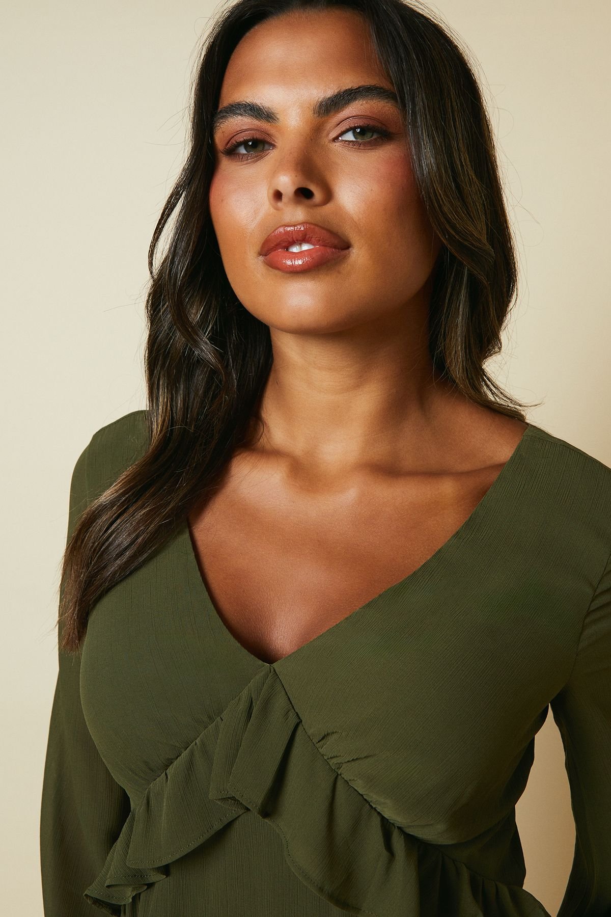 Debut London Debut London Women's By Coast Kimono Sleeve Tiered Hem Georgette Midi Dress in Olive - 4