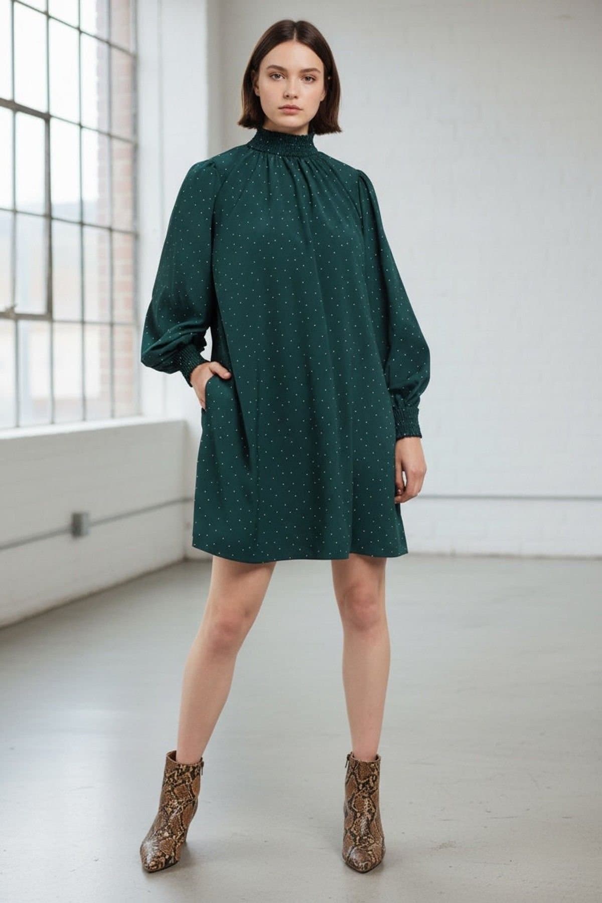 Louche Louche Women's Brigitta Micro Dot Throw On Smock Dress in Green