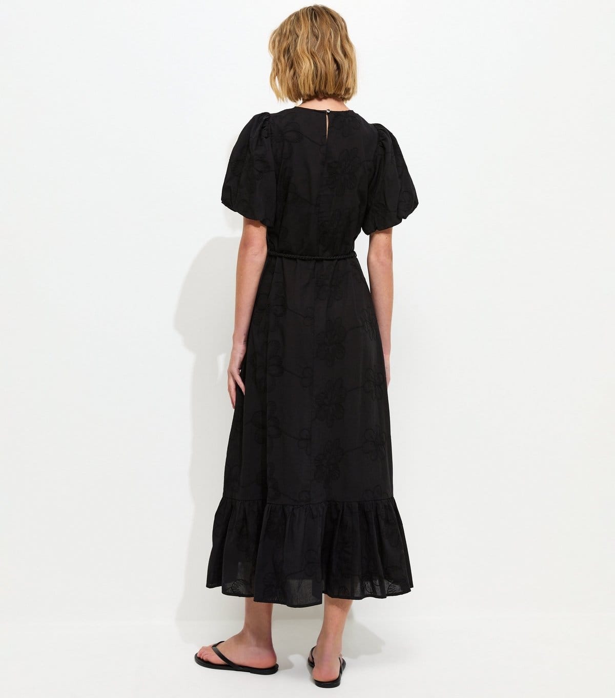 New Look Women's Black Embroidered Puff Sleeve Midi Dress New Look - 4