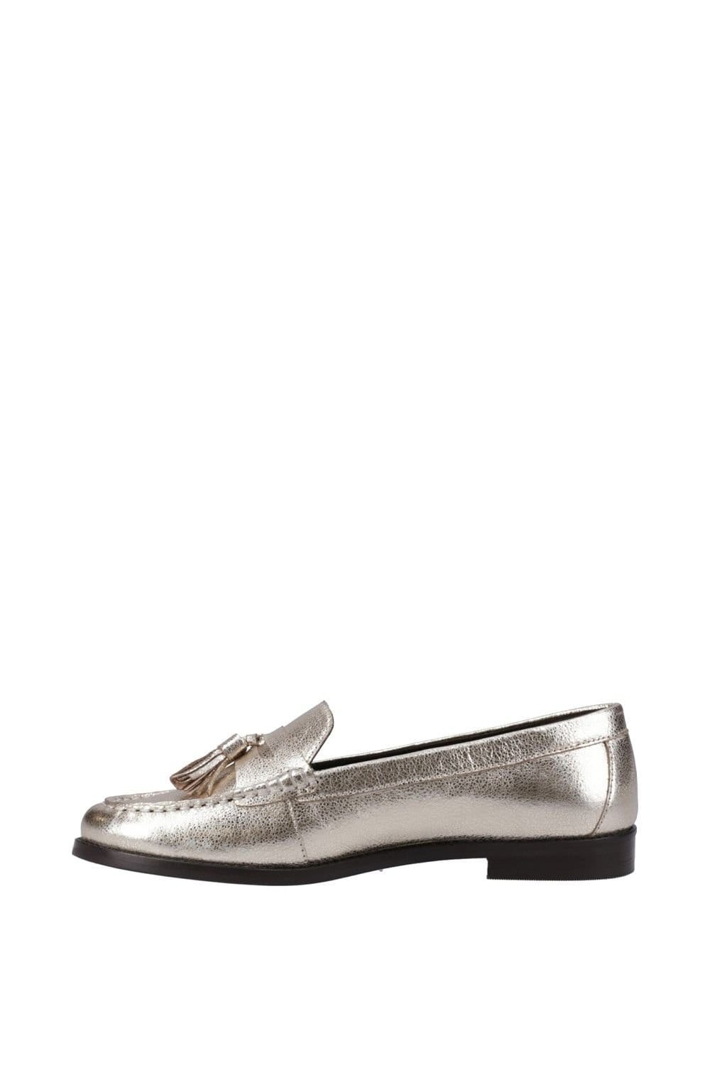 Hush Puppies Hush Puppies Women's Connie Tassel Loafer in Gold - 4