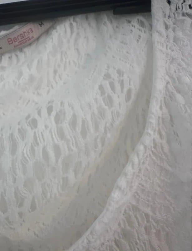 Bershka Bershka summer white holiday crochet tshirt blouse top beach crop top size 8 new