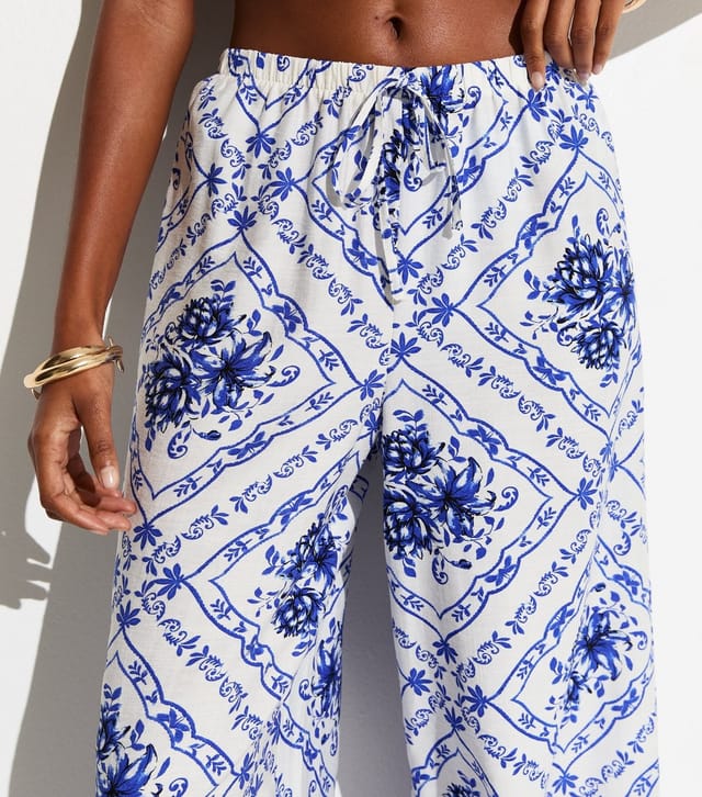 New Look Women's White Tile Pattern Beach Wide Leg Trousers New Look - 3