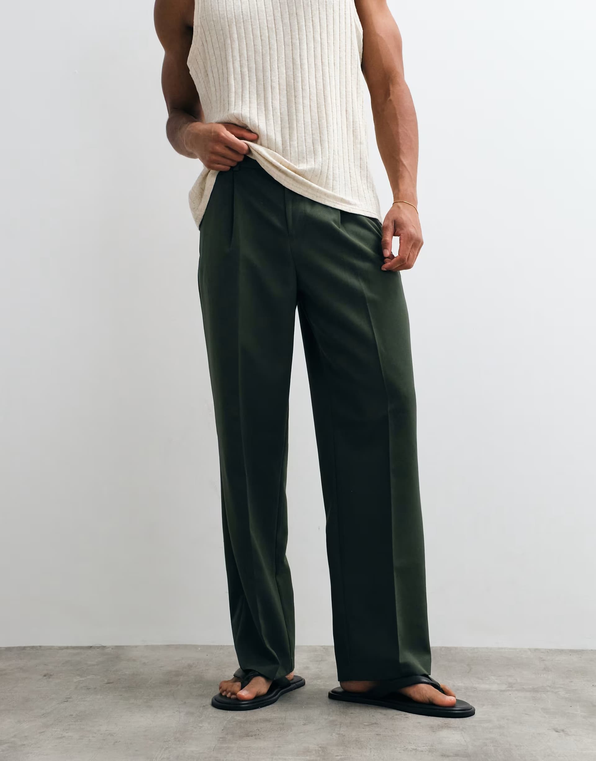 ASOS ASOS DESIGN Dark Green Smart Pleated Wide Leg Trousers