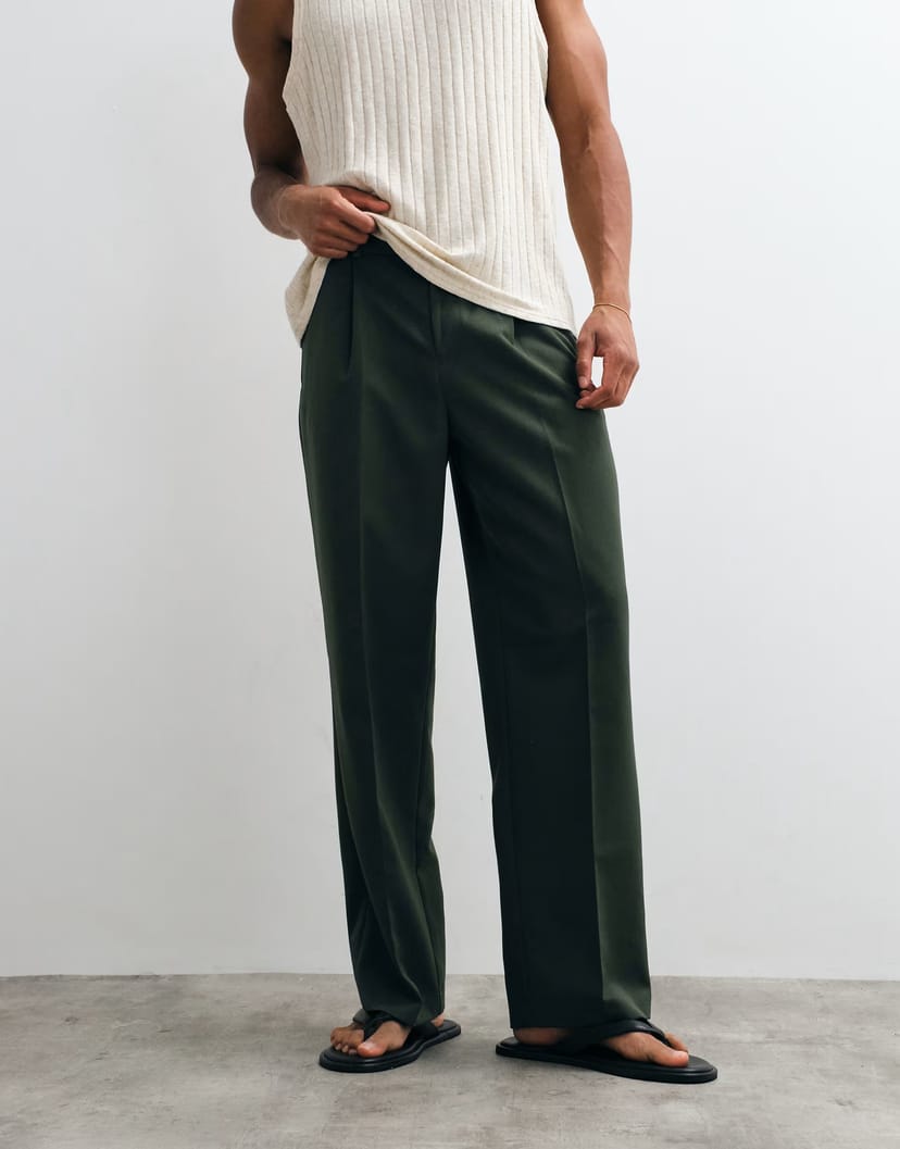 ASOS ASOS DESIGN smart pleated wide leg trousers in dark green - 1